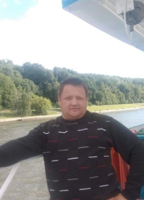 Михаил из Рязани 45 лет