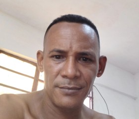 Araelis zayas, 42, Havana