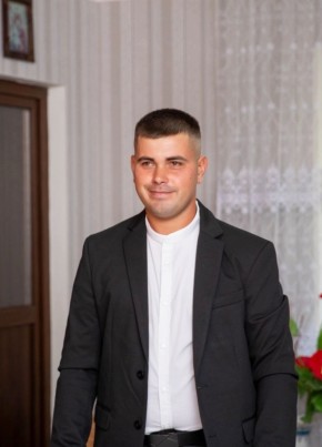 Valeriu из Cahul 27 лет