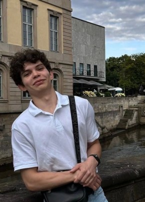 Давид, 18, Bundesrepublik Deutschland, Hannover