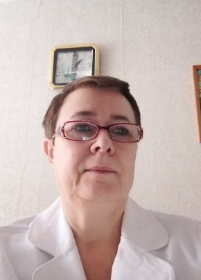 Ирина, 64, Россия, Дубна (Московская обл.)