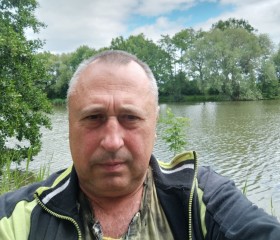 Влад, 52 года, Chişinău