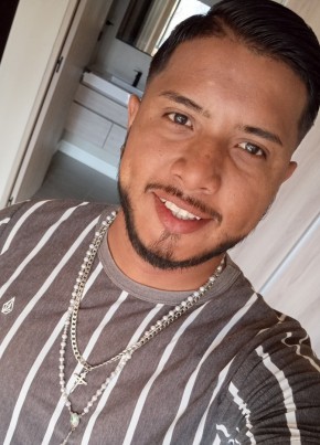 Jonathan из Patarrá 34 года