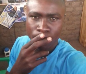 Asik junior mose, 20 лет, Nairobi