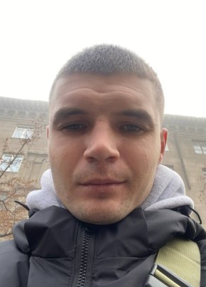 Андрей из Донецка 25 лет