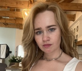 Kristina, 28, Saint Petersburg