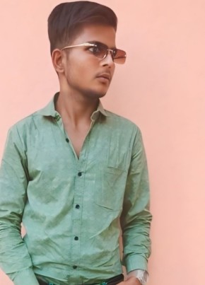 Dhieraj sitole, 18, India, Indore