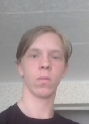 Nikolay, 22, Russia, Pechora