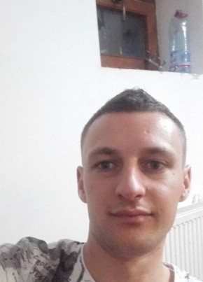 Ionut, 32, Romania, Sibiu