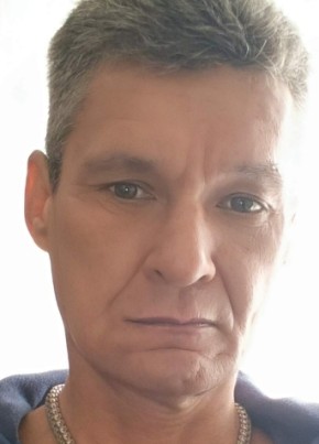 Владимир из Южно-Сахалинска 53 года
