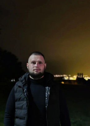 Андрей из Валуйки 22 года