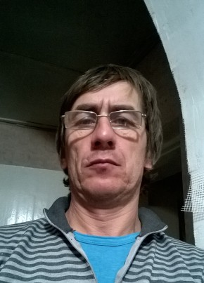 Игорь, 56, Россия, Белогорск (Крым)