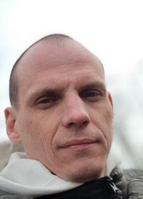 Валентин из Светогорска 38 лет
