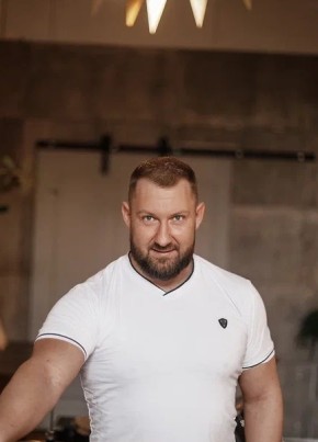 Роман Николаевич, 35, Россия, Новосибирск