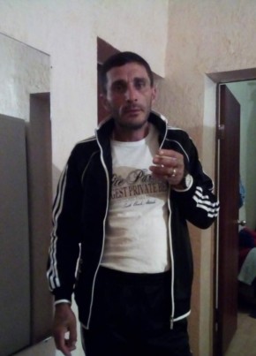 Hovhannes Gugajy, 41, Հայաստանի Հանրապետութիւն, Երեվան