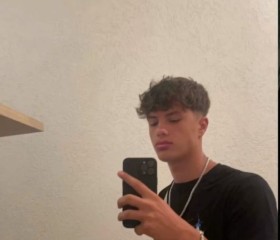 Balazs, 18, Maglod