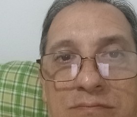 Cesar, 50, General Pinedo