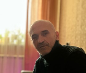 marat, 50, Yerevan