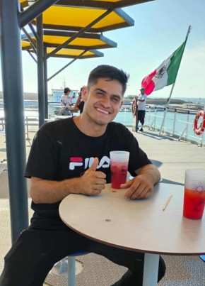 Eduardo из Orizaba 27 лет