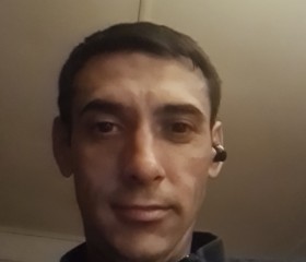 Daniel, 38, London