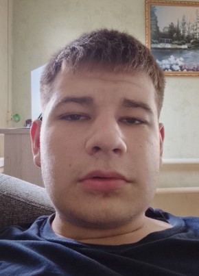Влад из Новокуйбышевска 18 лет