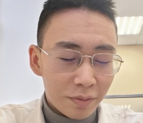 Miroslav, 20, Moscow