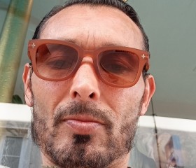 Wael, 41, Meaux