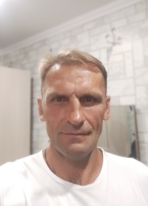 олег, 49, Россия, Железногорск (Курская обл.)