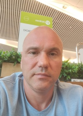Евгений из Новороссийска 44 года