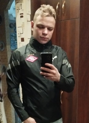 Денис, 23, Россия, Череповец