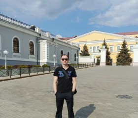 Роман, 32 года, Казань