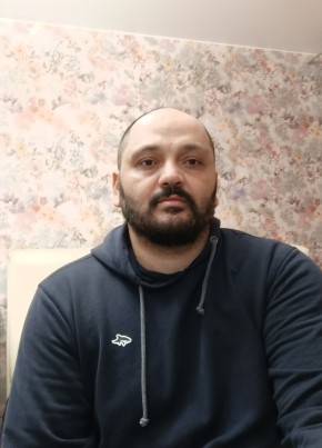Тео из Санкт-Петербурга 43 года
