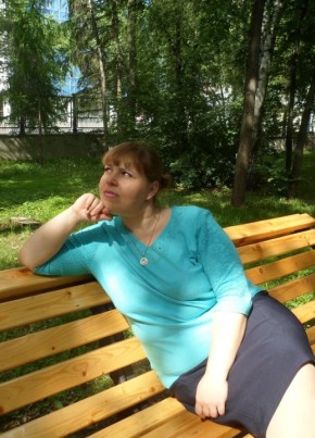 Леночка , 46, Россия, Реж