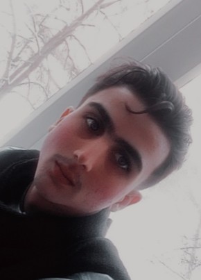 Каррар Али Файяд, 21, Россия, Орёл