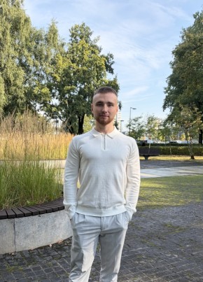 Дмитрий из Королёва 25 лет
