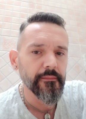 Joan из Onteniente 46 лет
