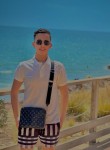 Imad, 18, Agadir