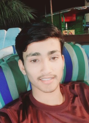Usama rajput, 18, پاکستان, ساہِيوال