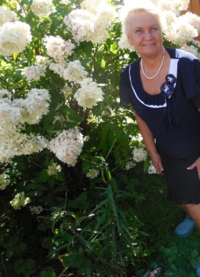Людмила, 73, Россия, Белово