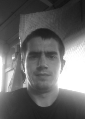 Виталий, 31, Россия, Ершов