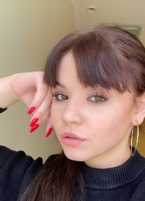 Alina, 25, Russia, Moscow