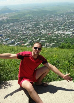 Константин, 39, Россия, Кабардинка
