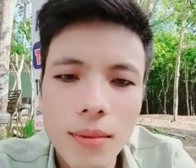 Anh Hành, 33, Ho Chi Minh City