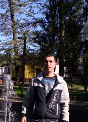 Андрей из Сычевки 42 года