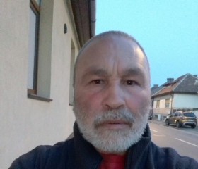 Petru, 57 лет, București