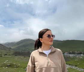 Yana, 32, Stavropol