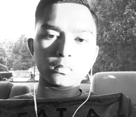 Tony Blacker, 29, Batu Berendam