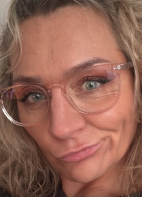 Sonia из Legnica 44 года