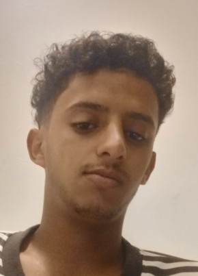 مغرم из Paris 21 год