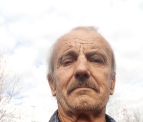 Игорь, 67 лет, Красноярск